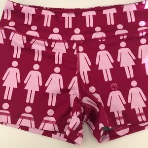 IAB MFG shorts size M